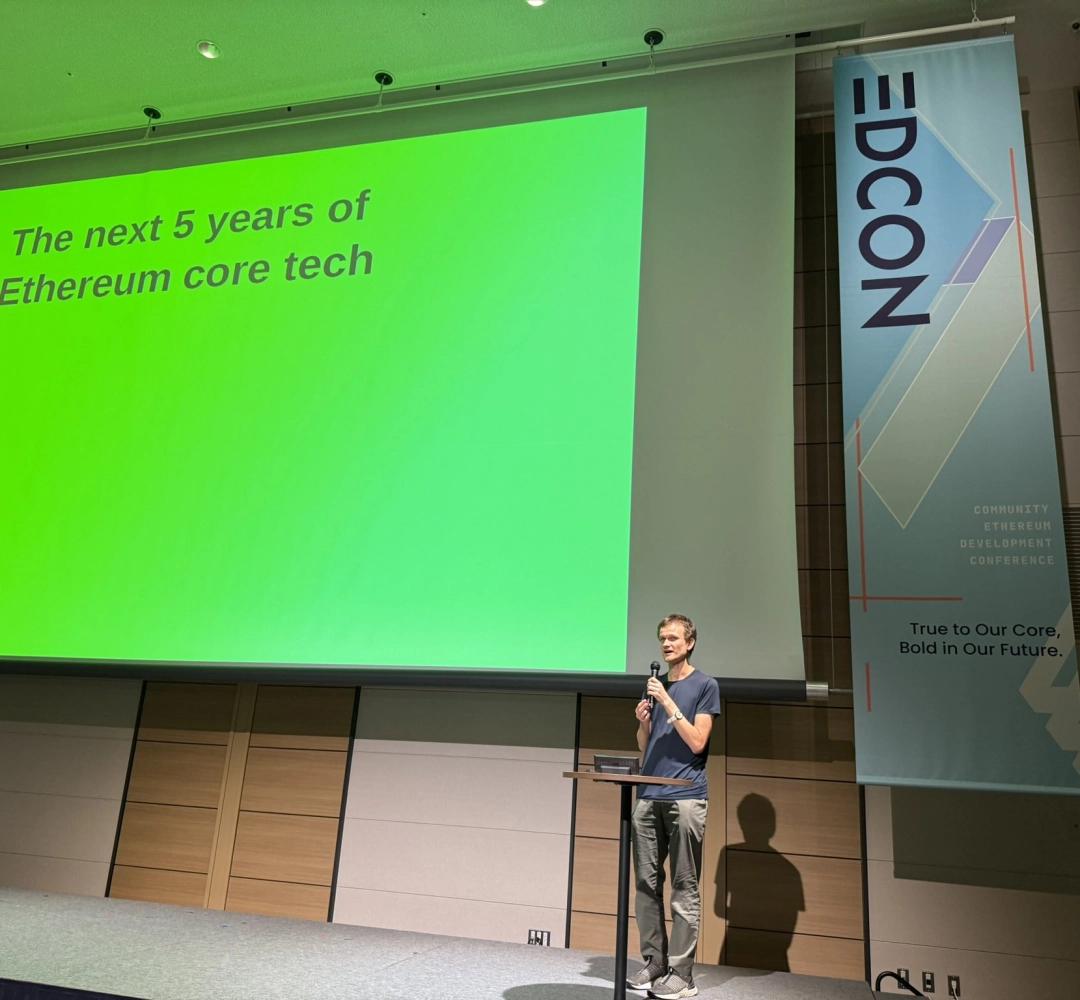 Vitalik Buterin “úp mở” kỷ nguyên mới của Ethereum, tăng trưởng gấp 10 lần