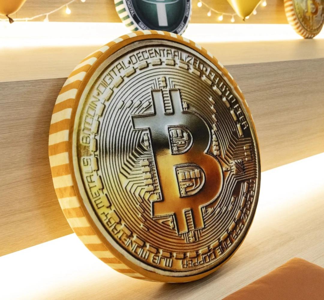 Bitcoin không “chạy cùng” cổ phiếu công nghệ như nhiều người nghĩ