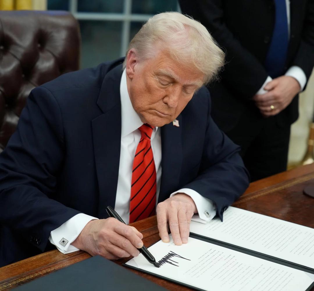 Trump ban hành sắc lệnh yêu cầu Fed mở đường cho crypto tiếp cận hệ thống thanh toán Mỹ