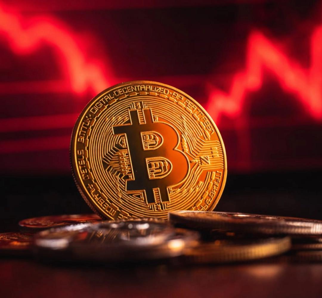 Bitcoin thủng mốc 60.000 USD lần 2 trong tháng, gần 1 tỷ USD bị quét khỏi thị trường crypto