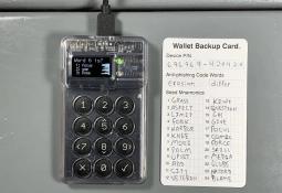 Thiệt hại từ lỗ hổng ví COLDCARD tăng lên 130 triệu USD Bitcoin