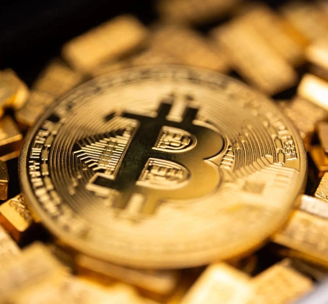Bitcoin ngày càng giao dịch giống vàng khi rủi ro tiền tệ trở lại