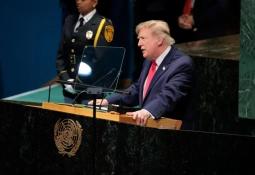 Trump muốn đổi tên gọi AI thành “siêu trí tuệ”
